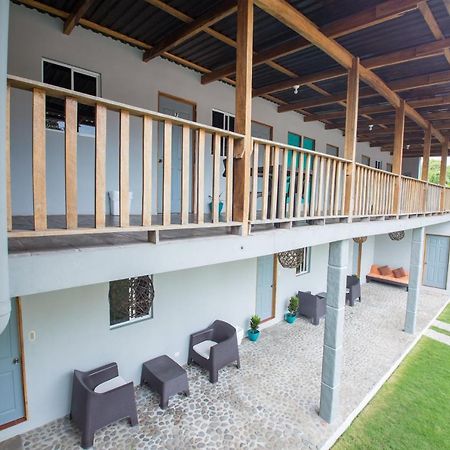 El Sunzalito Hotel ลาลิแบร์ตัด ภายนอก รูปภาพ
